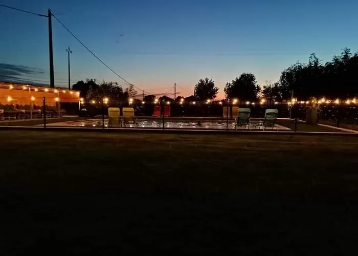 L'annexe Des Du Canal 게스트하우스 *